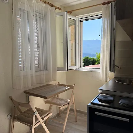 Private Double In The Old Town Апартаменты *