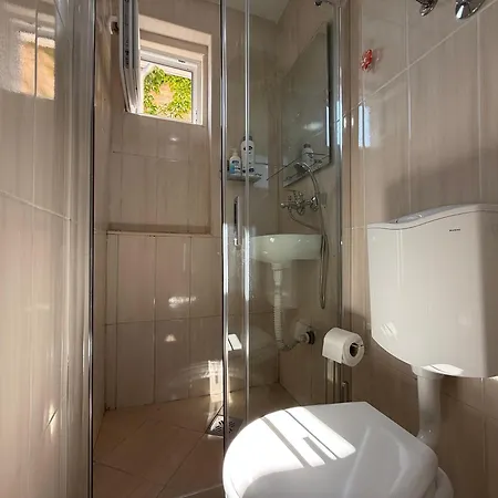 Апартаменты Private Double In The Old Town